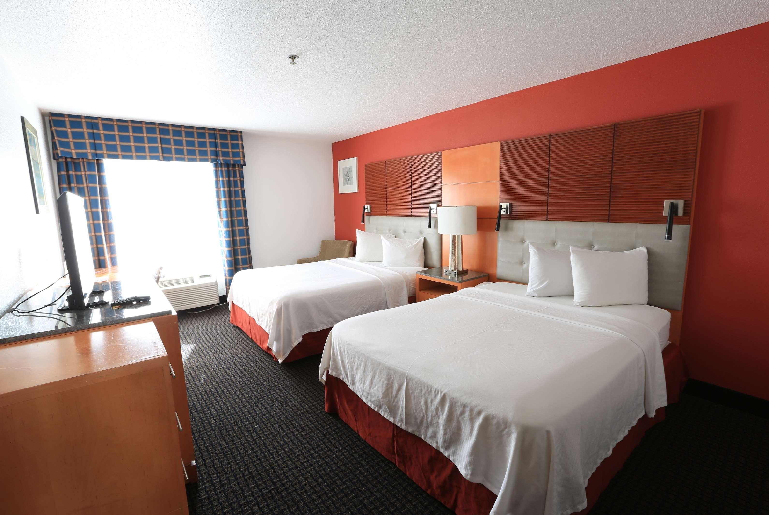Days Inn By Wyndham Calumet Park Εξωτερικό φωτογραφία