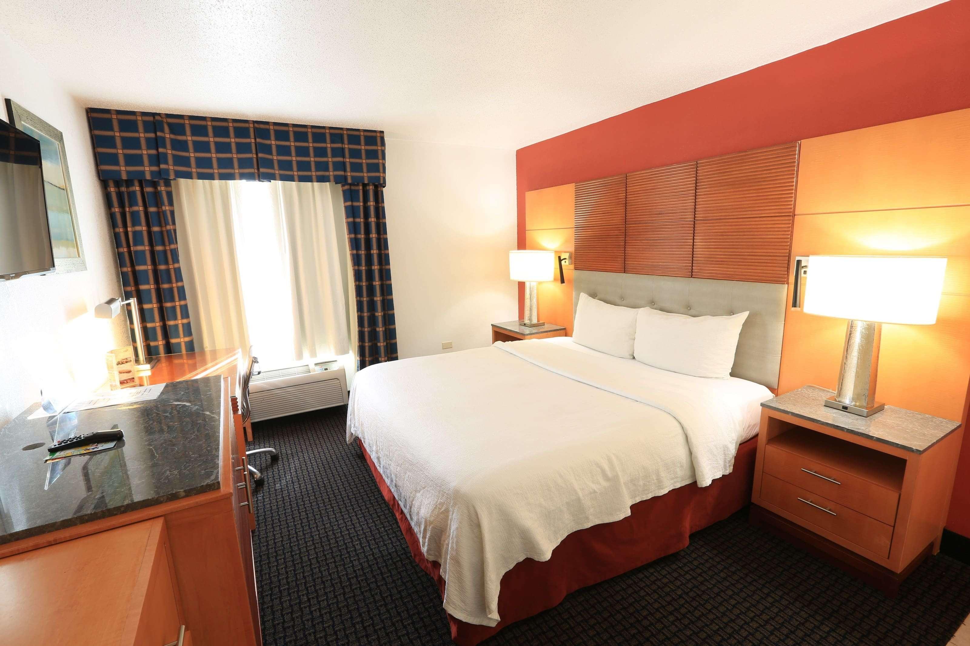 Days Inn By Wyndham Calumet Park Εξωτερικό φωτογραφία