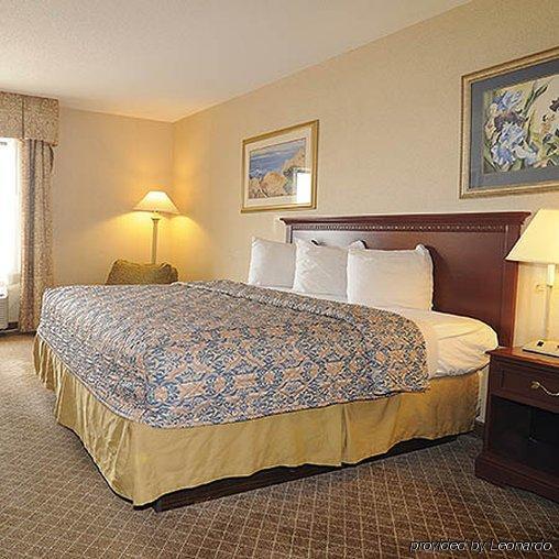 Days Inn By Wyndham Calumet Park Εξωτερικό φωτογραφία