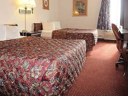 Days Inn By Wyndham Calumet Park Εξωτερικό φωτογραφία